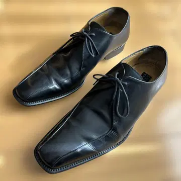 [ 최종 가격 ] 바니스 뉴욕 이탈리아제 가죽 신발 비즈니스 슈즈 블랙