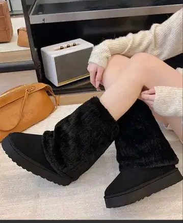 페이크 무스탕 통굽 부츠