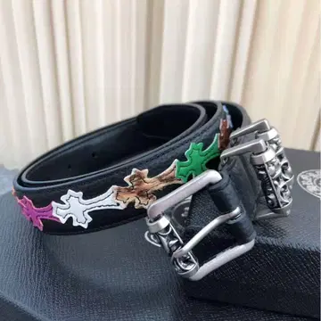 미사용 새상품 크로스 모티브 자수 가죽 벨트