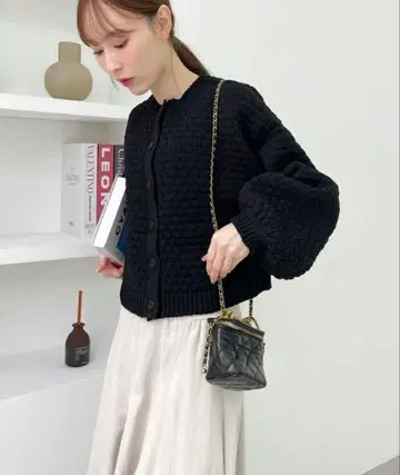 블랙 니트 가디건 M 사이즈 클래식 엘프 mily bilet