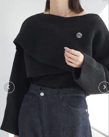 mystic 브로치 포함 크로스 니트 블랙