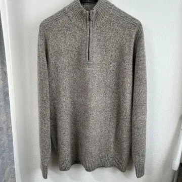 그레이 하이넥 집업 스웨터