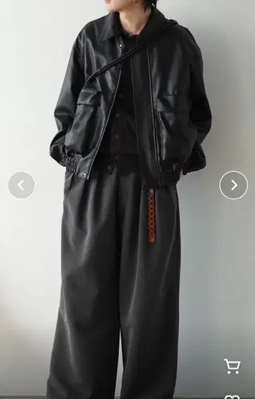 WYM LIDNM 새상품급 가죽 블루종 S사이즈 위임리돔