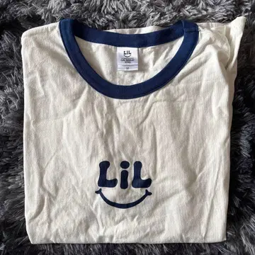 LiL SMILE 2023 티셔츠 M 사이즈 화이트
