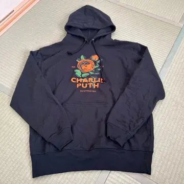 찰리 푸스 md 머천다이징 후드티