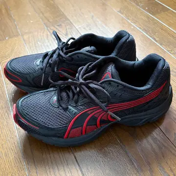 PUMA 러닝화