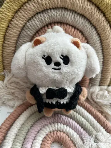 TXT 뿔바투 턱시도