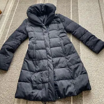 서리 내린 네이비 롱 다운 코트 M 사이즈