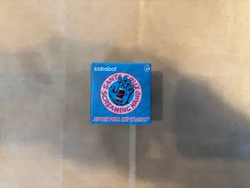 스크리밍 핸드 SCREAMING HAND 키체인 2개