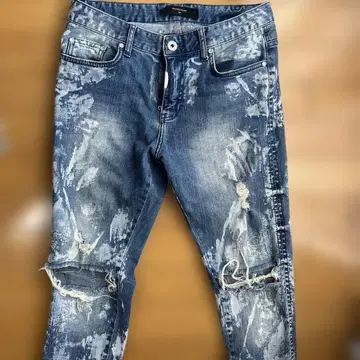 Represent 블리치 데미지 데님 스키니