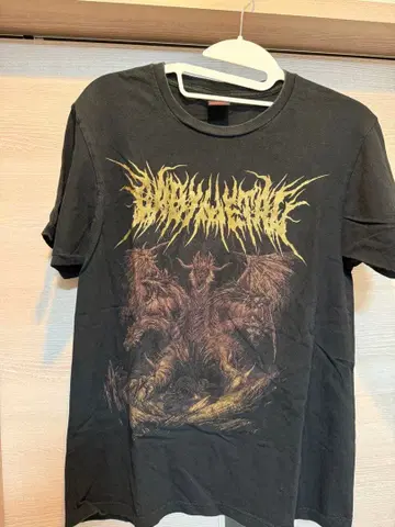 BABYMETAL 2017 금 여우 축제 밴드 T셔츠 L 사이즈