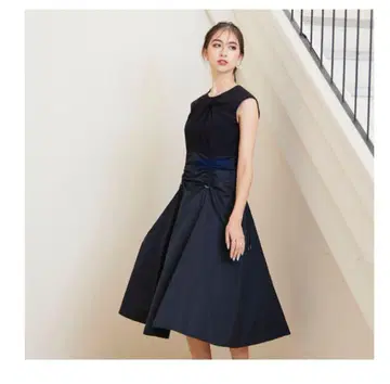 Audie a Muses 원피스 42