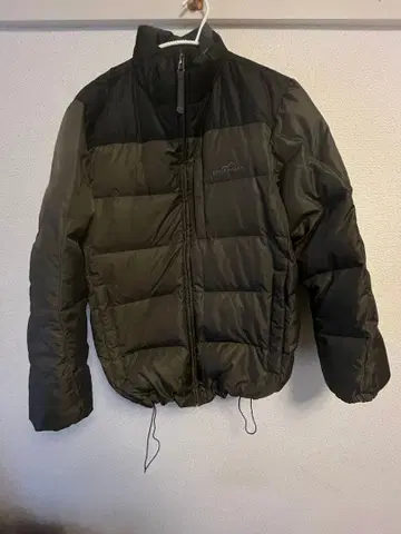 에디 바우어 다운 자켓