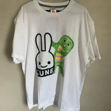 CUNE 30주년 캐릭터 티셔츠