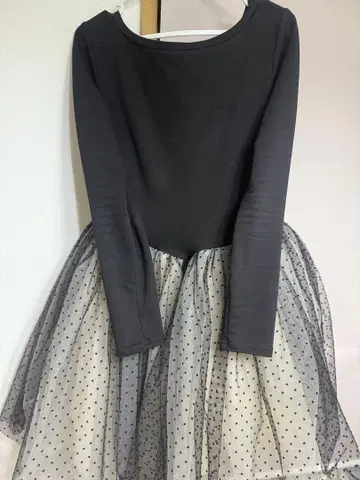 Treat Urself 발레리나 도트 드레스