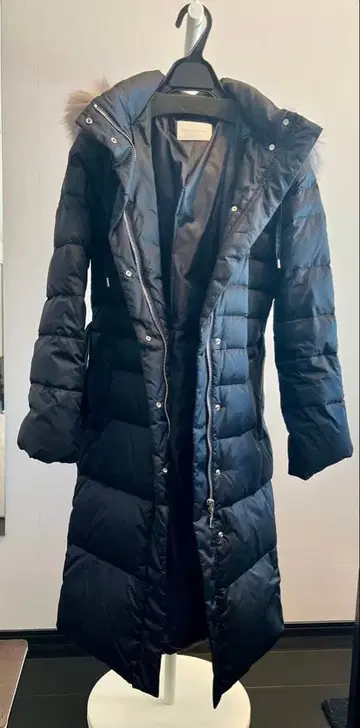 Pinky & Dianne 타프타 롱 다운 코트