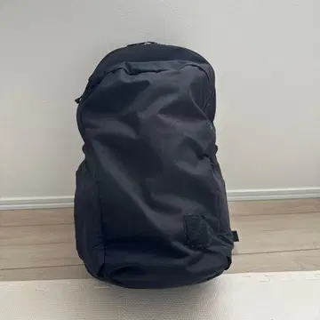 CIVIC 하프 집 22L 사이드 포켓 포함