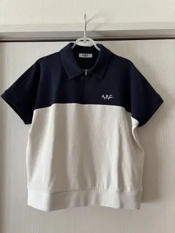 A.P.C. 골프 피케 셔츠 네이비/화이트