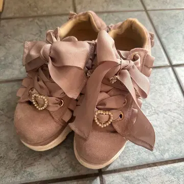 리즈리사 비쥬 벨트 통굽 스니커즈