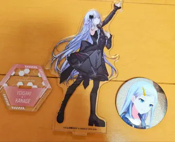 프로세카 요이사키 카나데 아크릴 스탠드 & 캔뱃지 세트