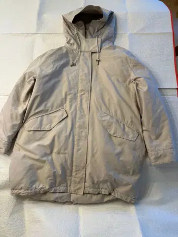 23구 나카무라 안 착용 모즈 다운 코트 하프 기장