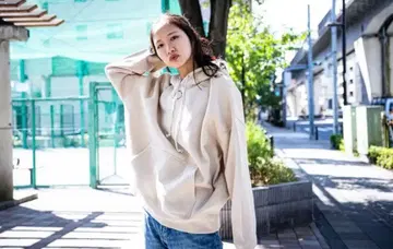 니트와 식객과 타카사키 후드티