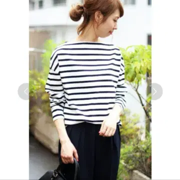 새상품급 스픽 앤 스팬 보더 티셔츠