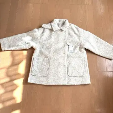 아이보리 보아 자켓