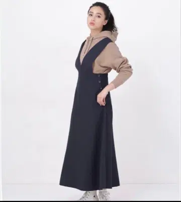 미사용! 택 포함 나노 유니버스 사이드 버튼 오버롤 스커트 38 네이비