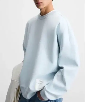 [새상품급] ZARA 오버 사이즈 트레이닝복