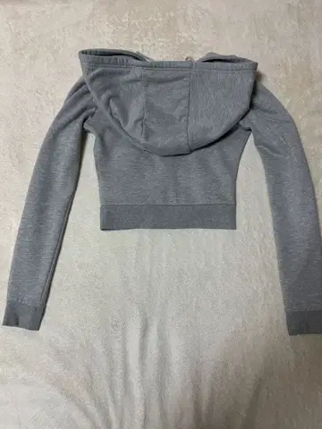 그레이 후드 부착 후드티 맨투맨 세트