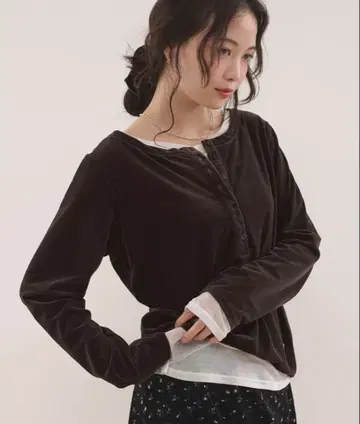 헨리넥 레이어드 롱 T셔츠