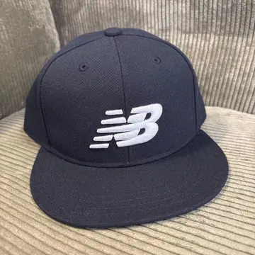 뉴발란스 블랙 캡 스냅백 선착순 최종 가격 인하