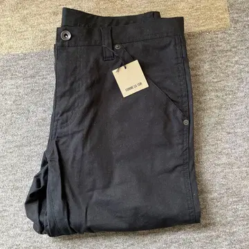 컴시즘 블랙 바지