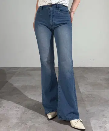 다크 블루 부츠컷 데님