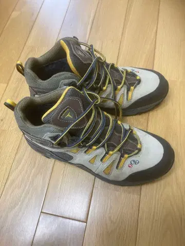 Treksta 트레킹 슈즈 고어텍스