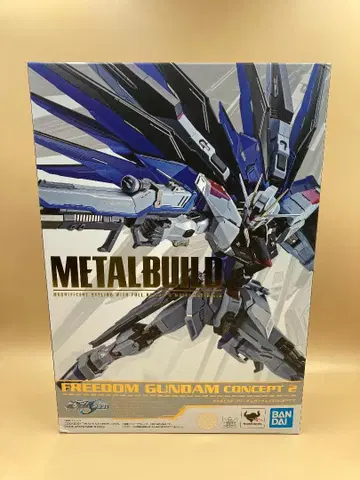 METAL BUILD 프리덤 건담 CONCEPT 2 상자에 흠집 있음