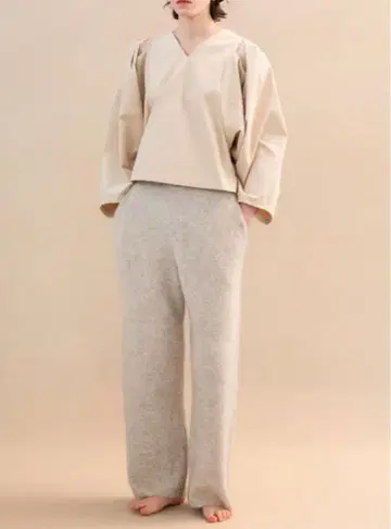 택 포함 새상품 KiiRA 키라 모헤어 니트 팬츠 ki-4314