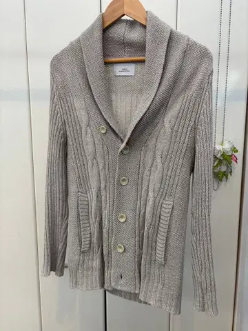 아바하우스 베이지 숄카라 니트 가디건