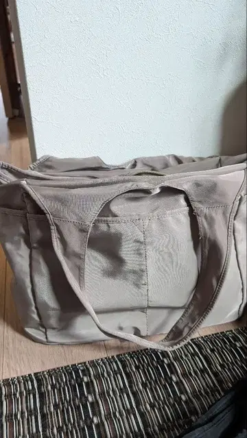 베이지 지퍼 토트백