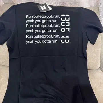 BTS proof 티셔츠 S 사이즈