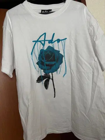 Ado 파란 장미 T셔츠 XL 응원봉 모나리자의 옆얼굴