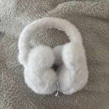 미키 귀도리 화이트