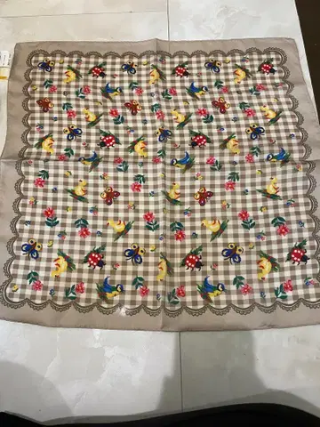 페이러 하이디 체크 스카프