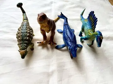 아니아 4체 세트