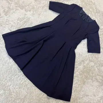 [ HERE'S ] 여성용 L 플레어 원피스 반팔 네이비