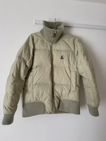 Roxy 베이지 다운 자켓