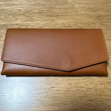 STATUSY 일 모도 브라운