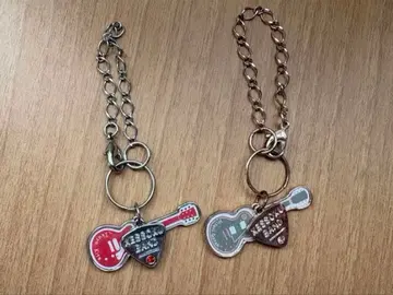 봇치 더 록 기타형 아크릴 키링 2종 세트