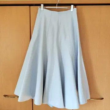 루쥬 비프 플레어 스커트 라이트 블루 38